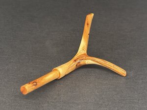 へら用品　逍遥工房　竿枕　特選ヒバ　新品