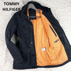 【美品】 TOMMY HILFIGER トミーヒルフィガー 【圧倒的高級感】 メンズ ダウンジャケット 中綿 アウター ワッペン ロゴ グレー Mサイズ相当