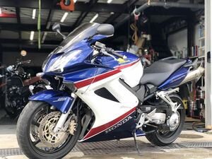 ホンダVFR800 RC46 走行、紹介動画あります！　実走行12.500キロ！　限定200台！　車検R7/3まで！　CBR ZX10R GSXR ハヤブサ　ZZR