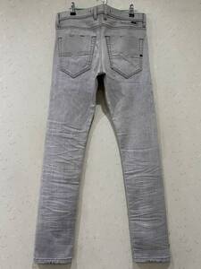 ※DIESEL ディーゼル TEPPHAR D.N.A. 0676M SLIM-CARROT STRETCH ストレッチ デニムパンツ チュニジア製 グレー 28 　 BJBB.F 