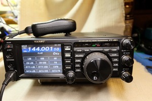 中古　YAESU　FT-991 HF~50MHz(100W) 144,430MHz(50W) 動作確認済み　現状渡しで