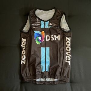 新品ビオレーサー チームDSM ウィンドベストXS 選手支給品 SCOTT BODY EPIC VEST ロマン・バルデ