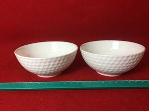 ★【逸品堂】★2個 HTC Golf bone china 茶碗 ボール カップ Cup 食器 白磁 陶器 アイボリー ホワイト ゴルフボール ディンプル柄凹凸 珍品