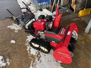 業界最安値！激安！ホンダ 除雪機【HSS970nJX】クロスオーガ 新品 未使用 店頭展示機 保証書付 納品場所によっては納入費用サービス！