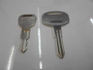 M279【社外品】合鍵素材 ブランクキー TERZO テルッツォ カギ 鍵 キー ブランクキー 1本　注※純正キーは出品物ではありません