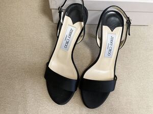 【美品】JIMMY CHOO (ジミーチュウ) サテン　黒　パンプス　36