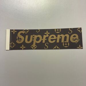 supreme ステッカー モノグラム