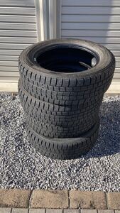 185/65Ｒ15 ダンロップ　DUNLOP スタッドレス　タイヤ　WINTER MAXX ウィンター　マックス　中古　4本　2017年式