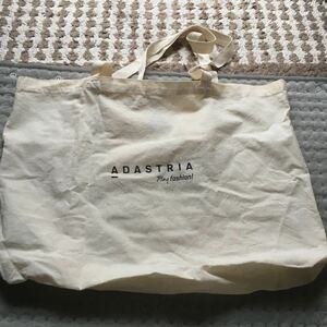 ADASTRIA バッグ、トートバッグ 、帆布 白 サイズ約 34×40×7.5cm 送料230円