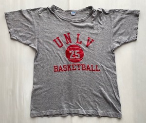 70s USA製 ビンテージ Champion チャンピオン バータグ Tシャツ UNLV ネバダ大学ラスベガス校　MEDIUM　.