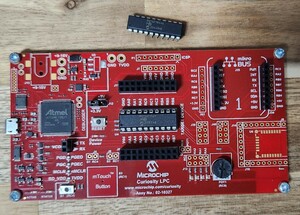 Microchip　Microchip Curiosity Development Board　02-10327 未チェック