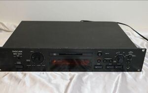 タスカム TASCAM MD-30業務用 MDレコーダー　MDプレーヤー　MDデッキ