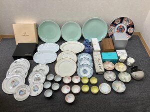 【BF4764a】【1円～】食器おまとめ TIFFANY ウェッジウッド リチャードジノリ 深川製 香蘭社 九谷 バレンチノ 七宝 切子 劣化変色あり