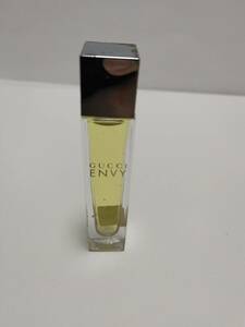 GUCCI グッチ　ENVY エンヴィ パルファム　3ml