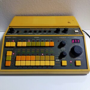 Roland ローランド CR−8000 コンピューターリズムマシン (ay)