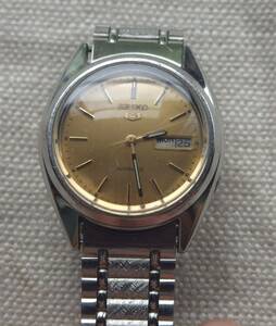 ☆中古☆SEIKO☆セイコー5☆メンズ自動巻き腕時計☆7009‐3040☆AUTOMATIC☆