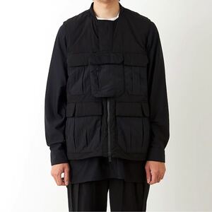 BLK WHITE MOUNTAINEERING GORE-TEX INFINIUM PRIMALOFT LUGGAGE VEST 4 ブラック ホワイトマウンテニアリング ゴアテックス ベスト