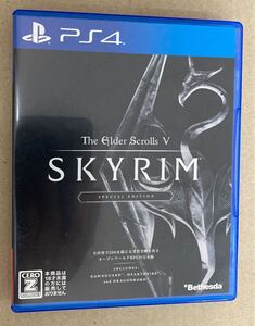 送料無料 PS4 エルダー スクロールズV スカイリム スペシャルエディション 中古 美品 動作品