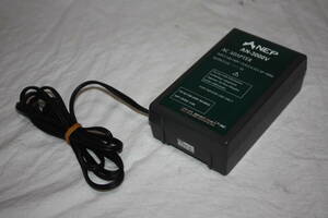 NEP　AN-3000V　美品　V字マウントタイプビデオカメラ直付けACアダプター (検索：SONY、PXW-、HDR-、HXR-、HVR-、Panasonic、AG-AC、AJ-PX)