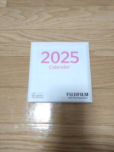 ★★★大人気 非売品 2025年 FUJIFILM 卓上カレンダー★★★