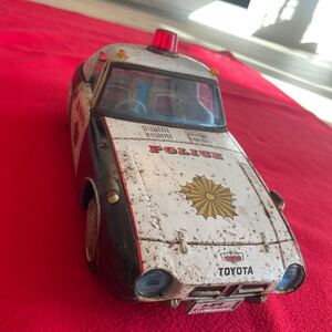 トヨタスポーツ800　ヨタハチ　ブリキ　　警視庁パトロールカーアサヒ玩具1/10スケール1965年後輪フリクション動力付　希少のブリキ