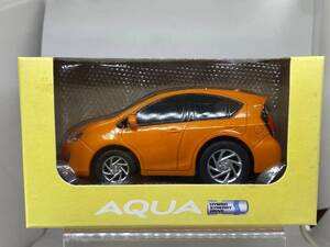 トヨタ アクア TOYOTA AQUA ミニカー プルバックカー ノベルティ 非売品 箱使用感 箱日焼け オレンジ