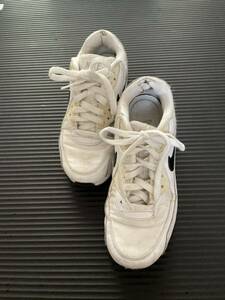 人気＊NIKE AIR MAX ＊ナイキエアマックス23.5 ナイキ　NIKE スニーカー