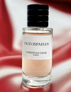 【中古品】CHRISTIAN DIOR クリスチャン・ディオール　OUD ISPAHAN ウードイスパハン　香水　オードゥパルファン　40ｍｌ