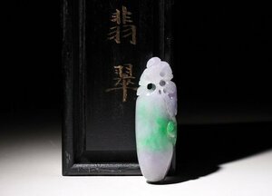 ☆撫子☆翡翠　蝙蝠・霊芝彫刻　重量約108g　(検)根付 文鎮 透かし彫り 古玉 天然石 唐物 中国美術 古玩