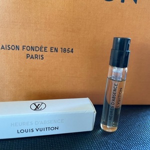 新品 非売品 ルイヴィトン ウール・ダプサンス オードゥ パルファン ２ml LOUIS VUITTON ミニスプレー 香水 フレグランス