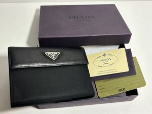 PRADA プラダ ブラック 三角プレート レザーナイロン　 三つ折り財布　