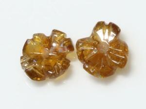 10月誕生石 オレンジブラウン系のトルマリンの花 大きさ約8x6.8-7.5x3mm 2ケで2.35ct