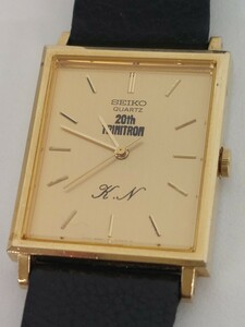14279　SEIKO セイコー シャリオ 20th TRINITRON トリニトロン 2C21-5180 スクエア ゴールド文字盤 メンズ腕時計 クォーツ 現状品