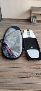 SHINN カイトボード　SHINNSTAR ENCORE KITEBOARD ボードケース付き　カイトサーフィン