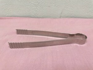 【格安・即決】ステンレス製 先端波型トング 18cm