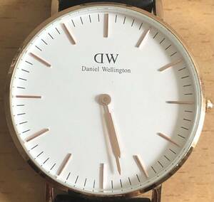 452-0290 Daniel Wellington ダニエルウェリントン メンズ　レディース 腕時計　革ベルト クオーツ　黒 Classic B36R8 電池切れ 動作未確認