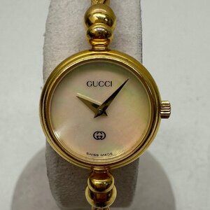 【ジャンク品】GUCCI グッチ 2700L 2針 シェル文字盤 ゴールドカラー ラウンド バングルウォッチ クォーツ 不動