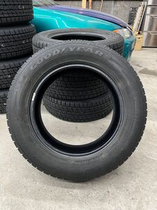 グッドイヤー　アイスナビSUV 225/65R17 バリ溝　パンク無し　ハリアー　RAV4 cx-5 エクストレイル　cx-8 