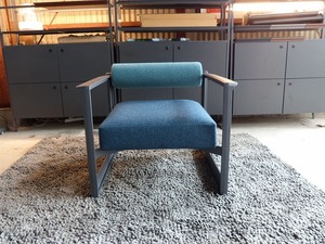 展示品｜MAGIS/マジス｜BRUT SOFA ブリュットソファ　コンスタンチン・グルチッチ｜1人掛け　643,000円