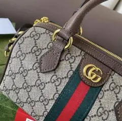 GUCCI ハンドバッグ ショルダー付き