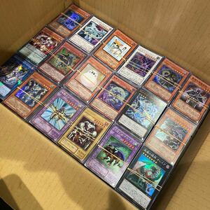 遊戯王カード　大量まとめ売り6000枚以上　１円売り切り　スーパーレア以上一部あり　ノーマル字レア③