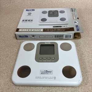 Z2109 動作品 美品 ホワイト BC-759-WH タニタ体組成計 中古品 保管品 現状販売