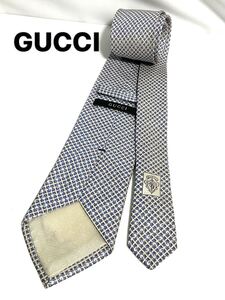 GUCCI グッチ ネクタイ グレー系　Gマーク 柄　送料185円（追跡付）〜　ブランドネクタイ