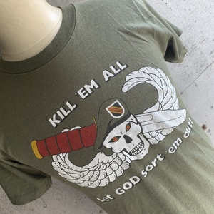 U.S Used Clothing 90‘s KILL ’EM ALL Let GOD sort ′em out T-Shirt アメリカ古着 ベトナム戦争 アメリカ軍 Tシャツ S size ミリタリー