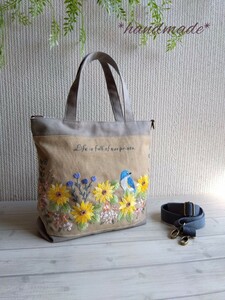 向日葵と鳥の手刺繍* 2wayバッグ*リネン混＆帆布* ハンドメイド