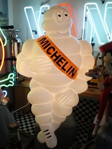 爆レア★特大サイズ ミシュラン ビバンダム君 ライトアップ ガレージング 世田谷ベース的インテリア MICHELIN 立体看板 