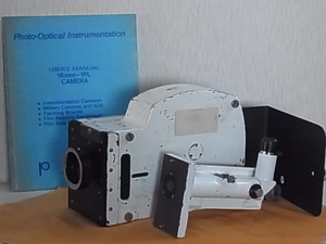 16mmハイスピード映画カメラ・Photo-Sonics 16-1PLセット（U.S.A製）.同程度の 2台出品。