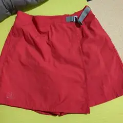 Helly Hansen 赤 ショートパンツレディースМ