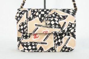 美品 CHANEL シャネル チェーンショルダーバッグ チェッカーフラッグ イヤーエンド 総柄 箱 ブランド品