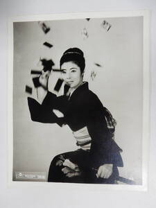 未使用　大判スチール写真「緋牡丹博徒　花札勝負」藤純子　加藤泰監督　1969年　　ロビーカード　